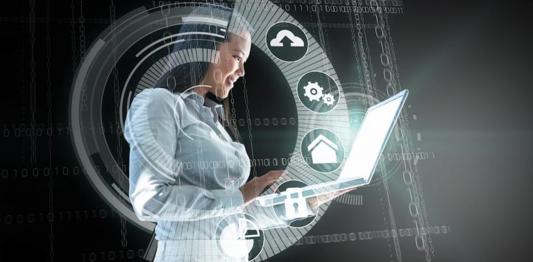 Empresaria utiliza aplicaciones de Power Apps